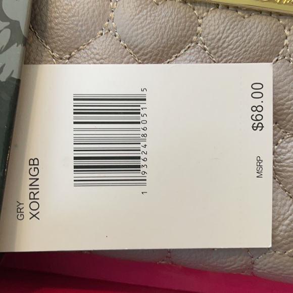 Brand New Betsey Johnson wallet/wristlet - Picture 2 of 3